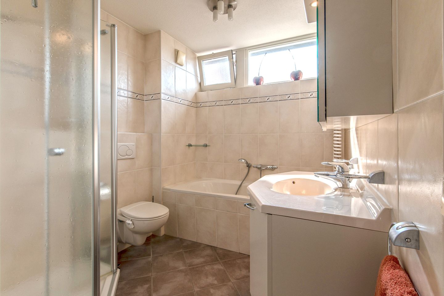 Foto 10 van Ekenrooisestraat 29