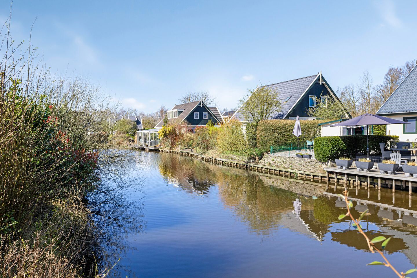 Foto 4 van Zuiderdwarsdijk 68