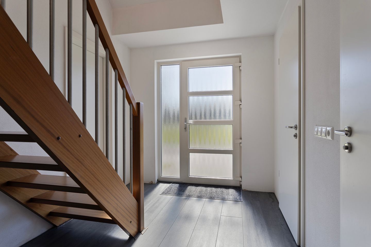 Foto 10 van Zuiderdwarsdijk 68