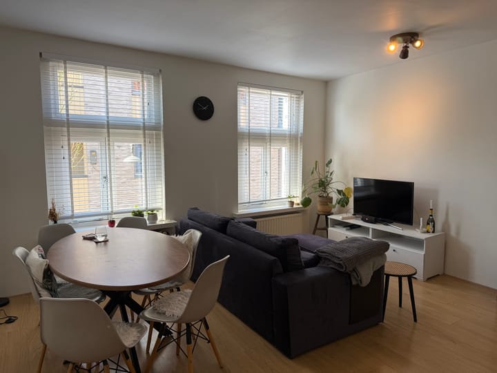 Foto 9 van Driehoek 7-7