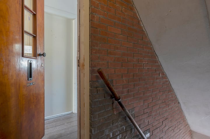 Foto 6 van Warmoesstraat 31-A