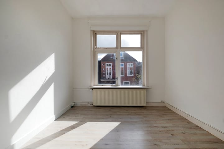 Foto 20 van Warmoesstraat 31-A