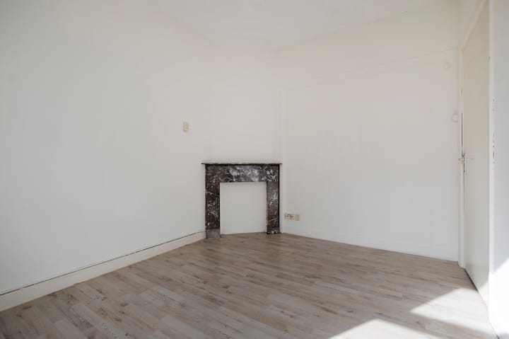 Foto 21 van Warmoesstraat 31-A