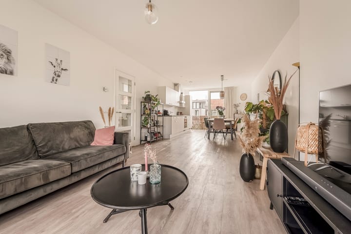 Foto 9 van Europaplein 17-3