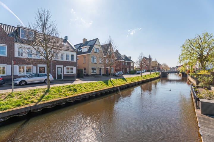 Foto 1 van Twee Gezusters 8