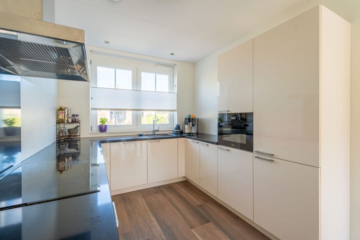 Foto 8 van Twee Gezusters 8