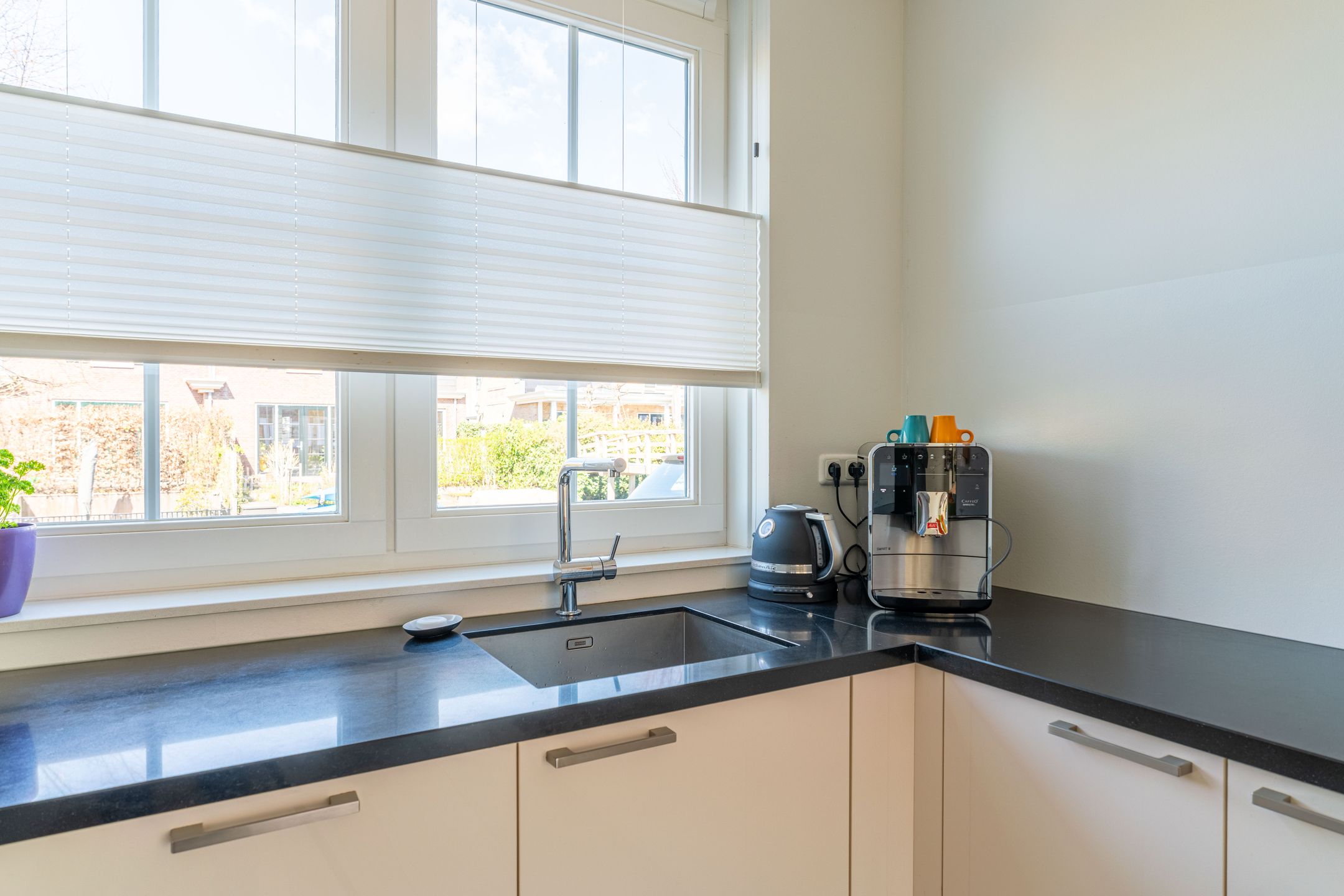 Foto 9 van Twee Gezusters 8