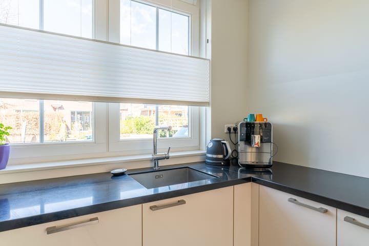 Foto 9 van Twee Gezusters 8