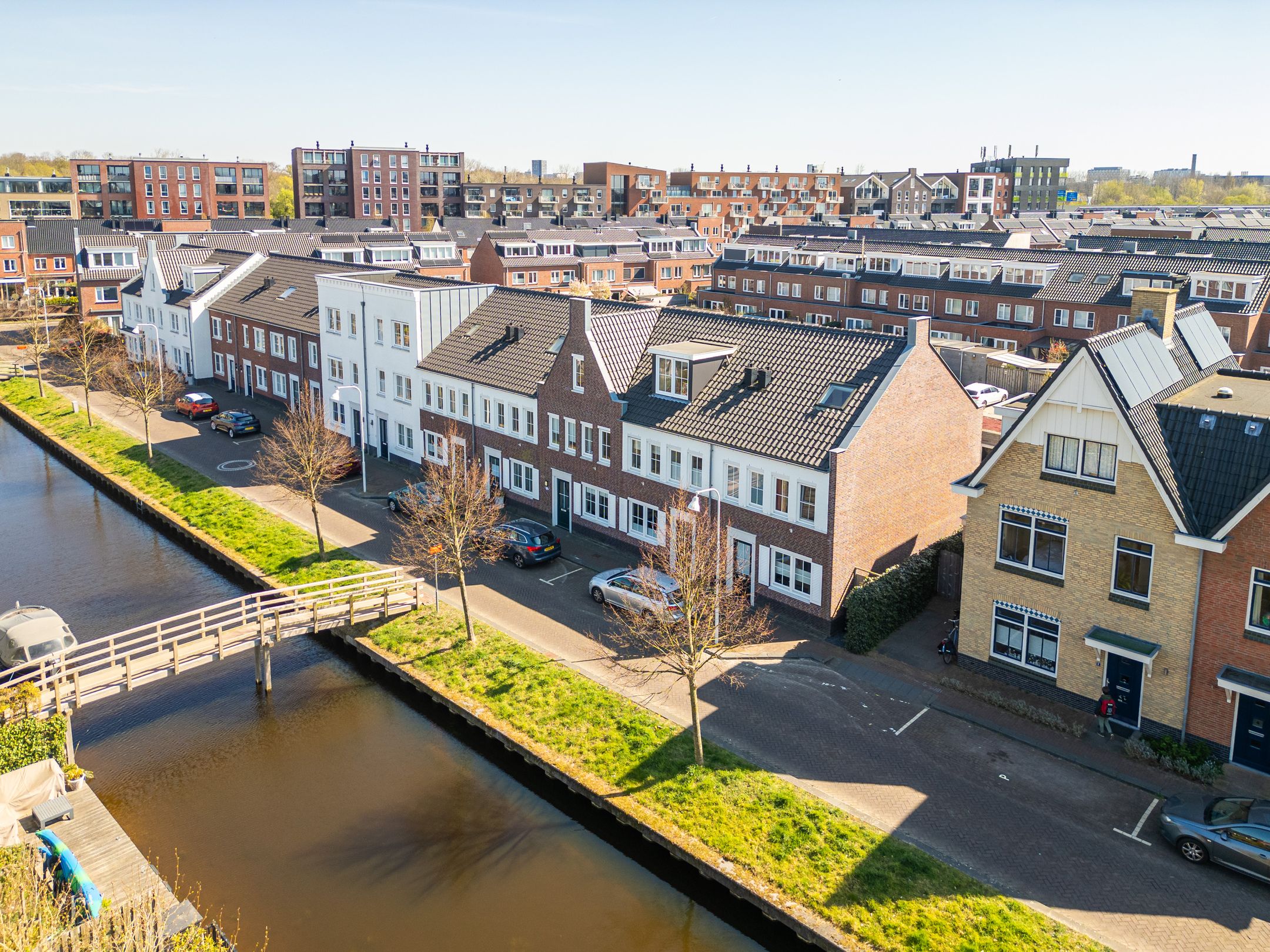 Foto 27 van Twee Gezusters 8