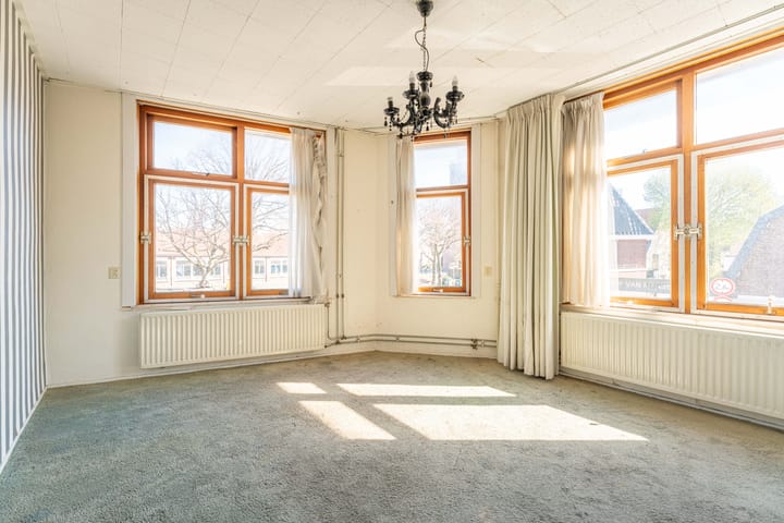 Photo 8 of Tramstraat 2