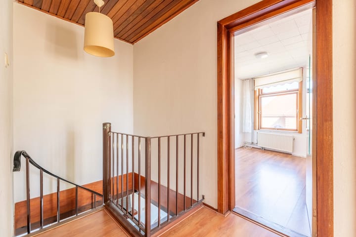 Photo 12 of Tramstraat 2