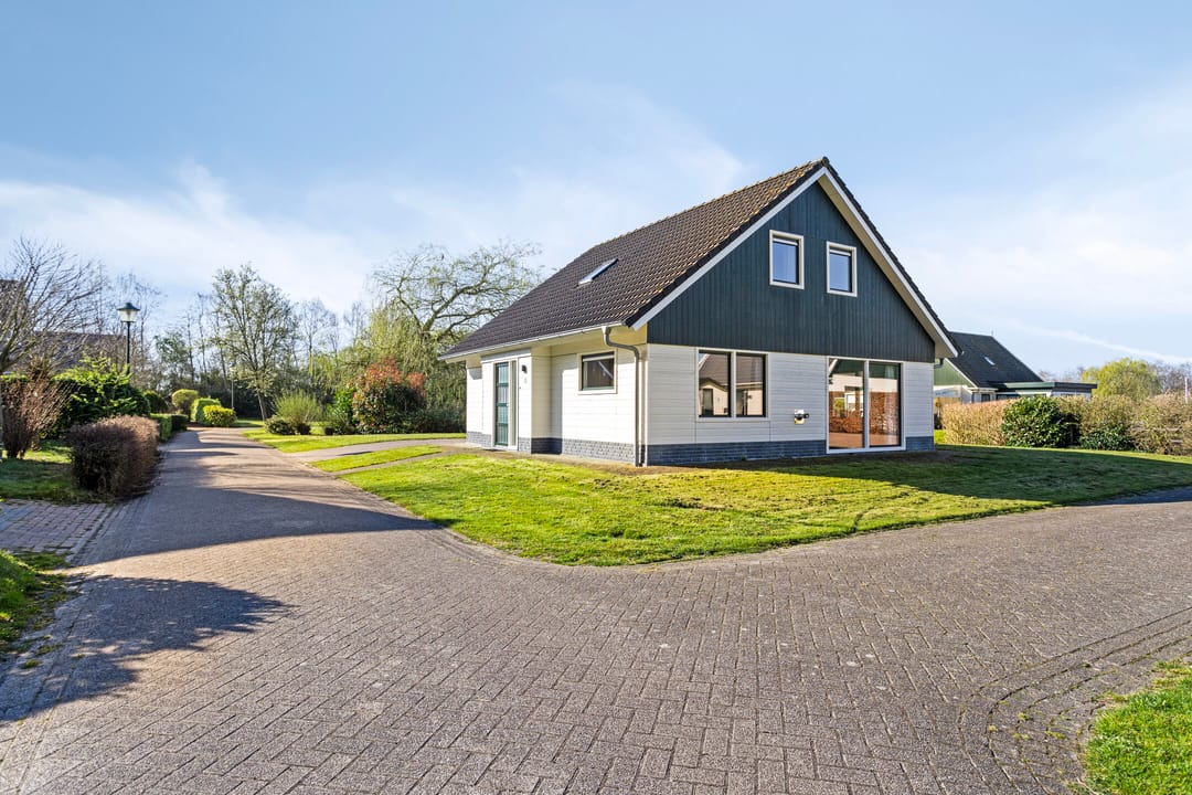 Foto 1 van Zuiderdwarsdijk 56