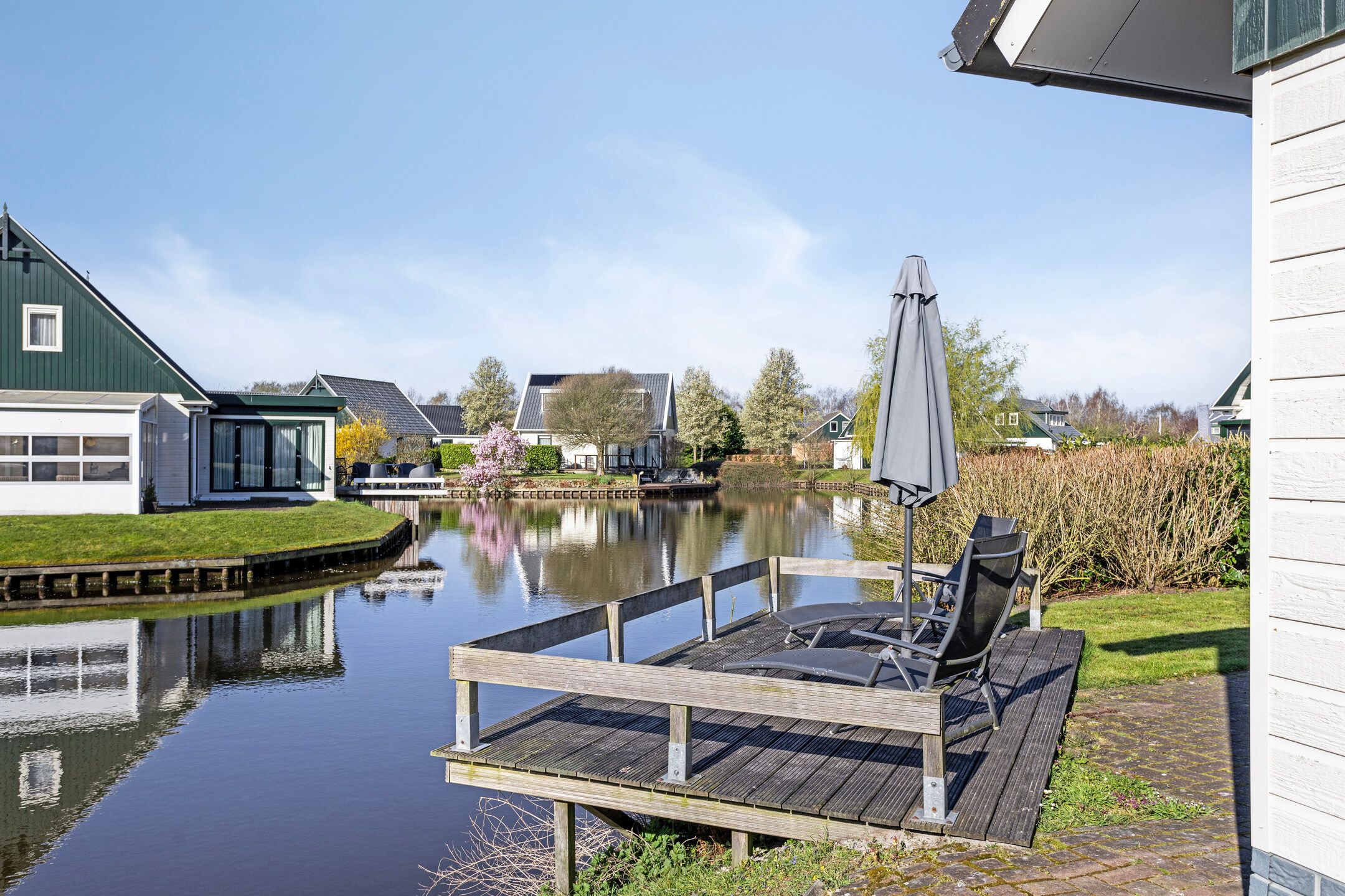 Foto 3 van Zuiderdwarsdijk 56