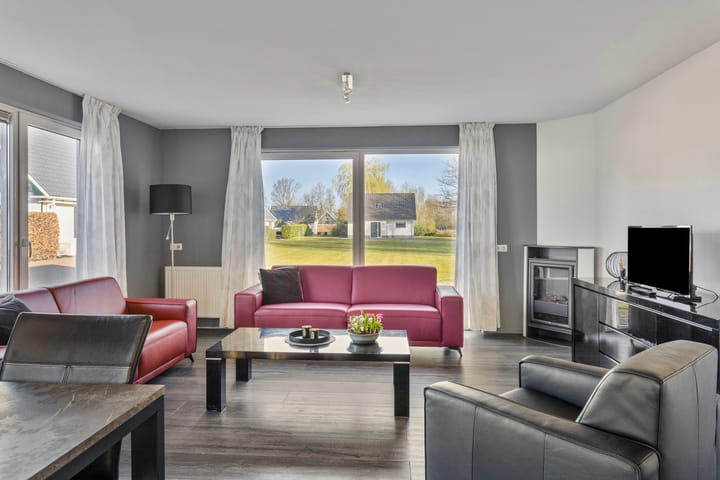 Foto 10 van Zuiderdwarsdijk 56