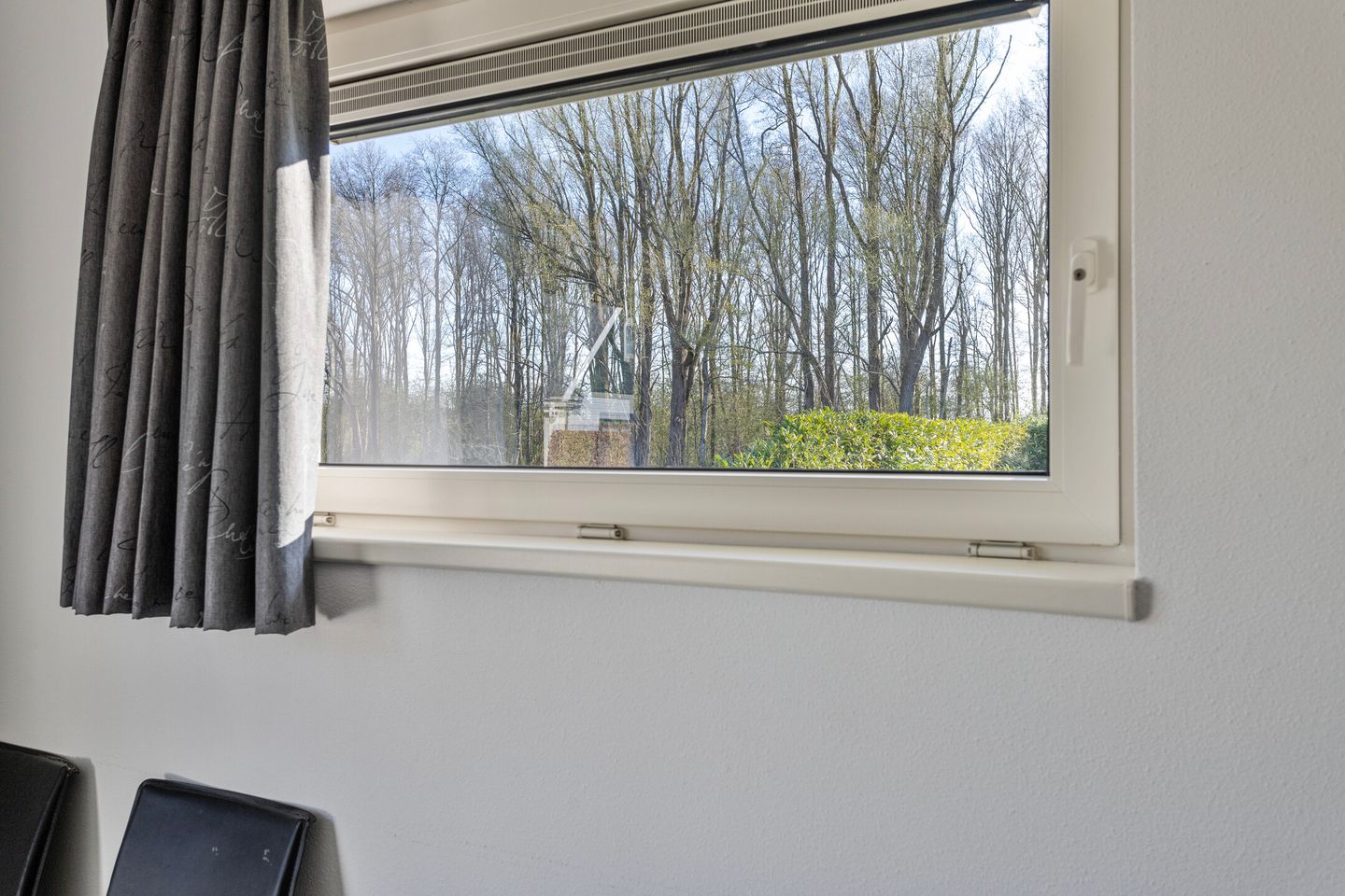 Foto 25 van Zuiderdwarsdijk 56