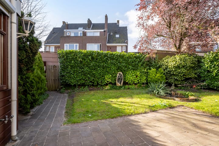 Foto 9 van Graaf Florisstraat 11