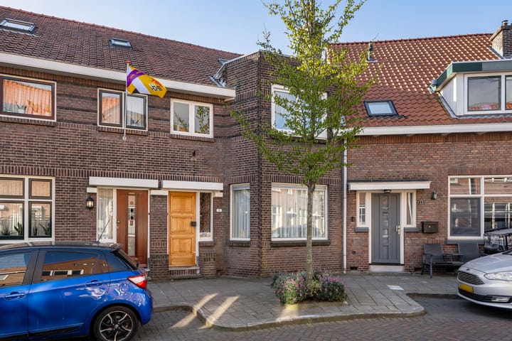 Foto 39 van Graaf Florisstraat 11