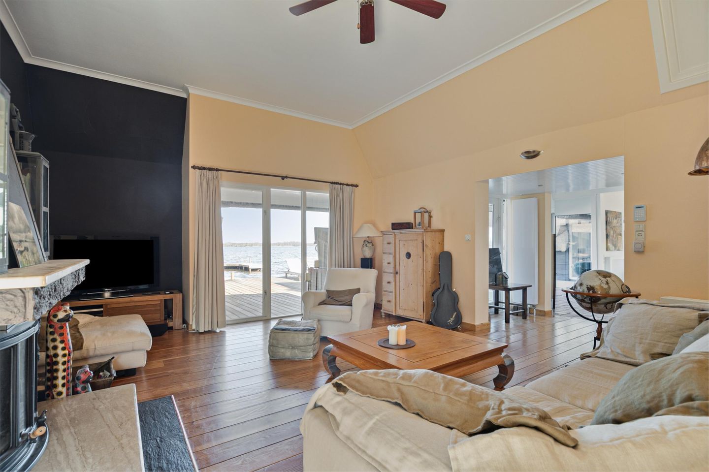 Foto 10 van Nieuw-Loosdrechtsedijk 260