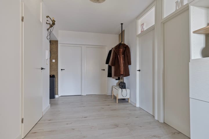 Photo 7 of De Loet 42