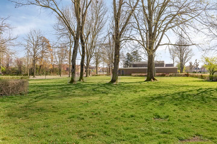 Photo 28 of De Loet 42