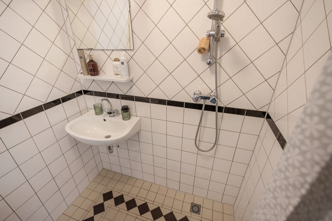 Photo 8 of Buitenwatersloot 121-D