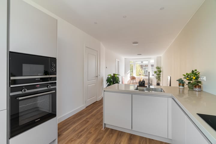 Foto 8 van Pasteurstraat 11