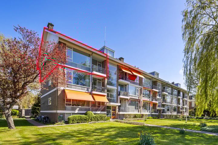 Photo 2 of Laan van Nieuw Oosteinde 123-C