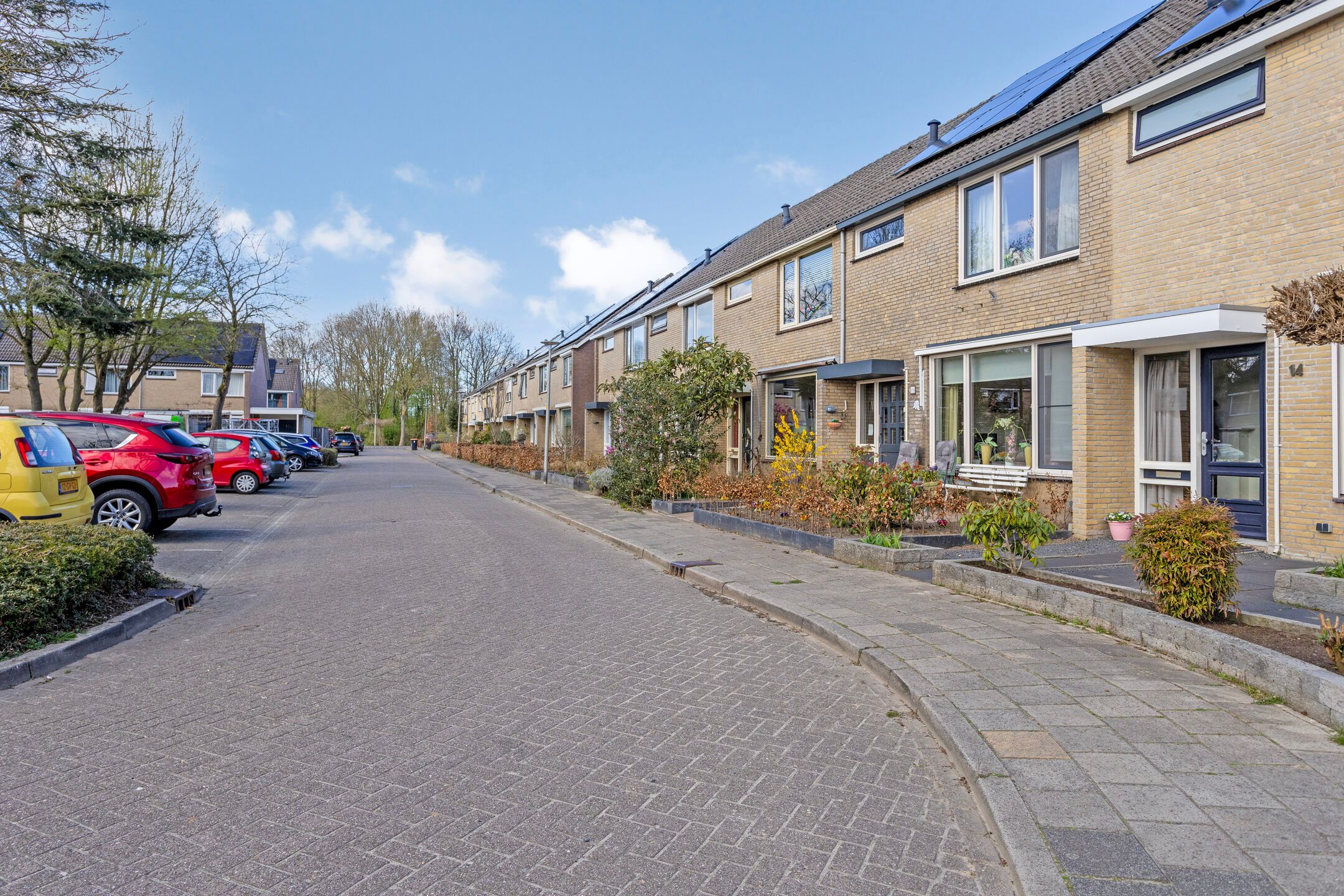 Photo 3 of Zwaluwstraat 14