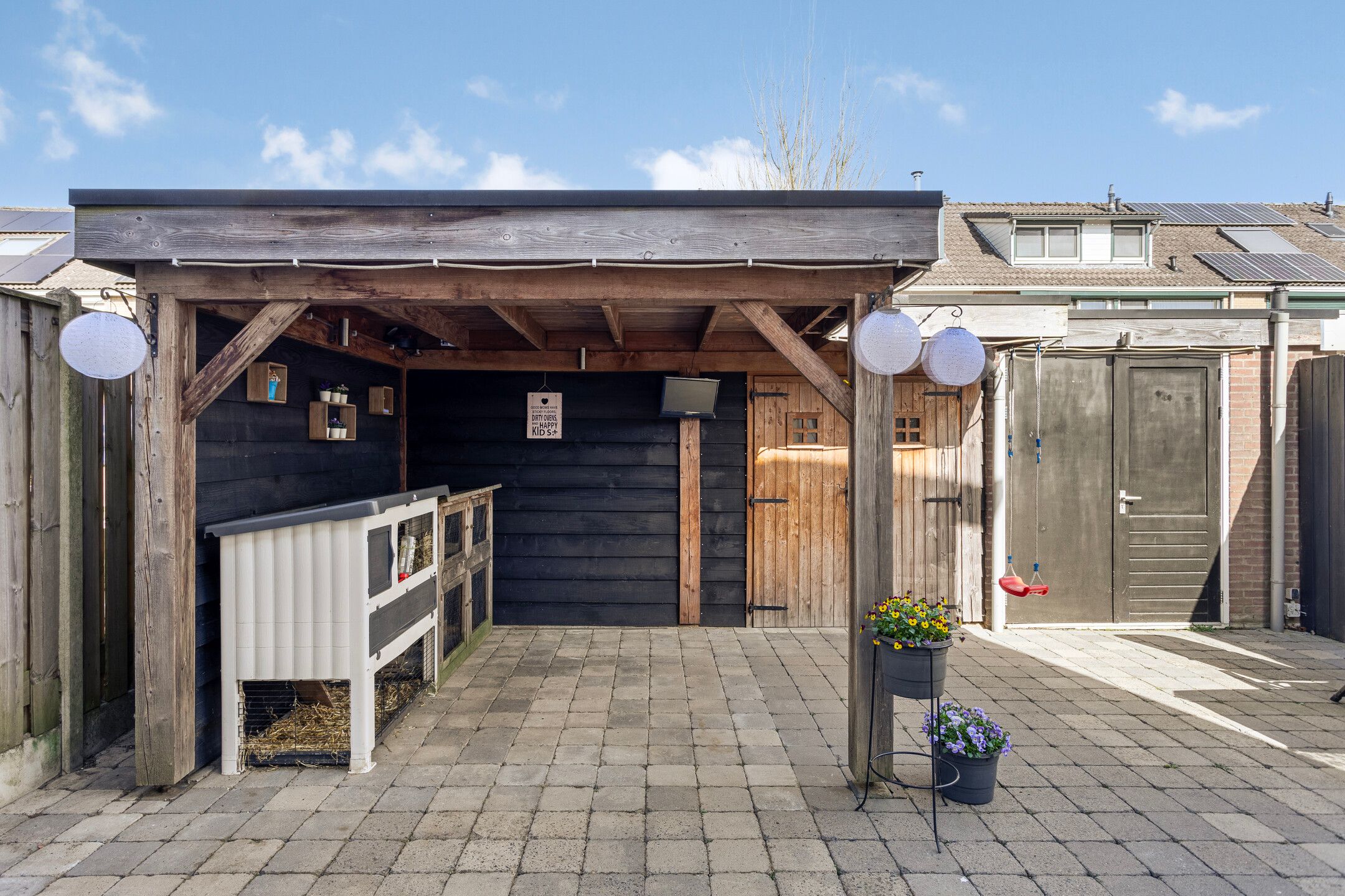 Photo 24 of Zwaluwstraat 14