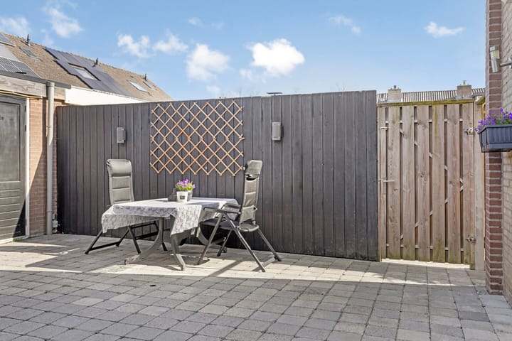 Foto 25 van Zwaluwstraat 14