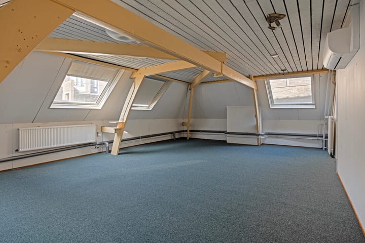 Foto 4 van Westsingel 14