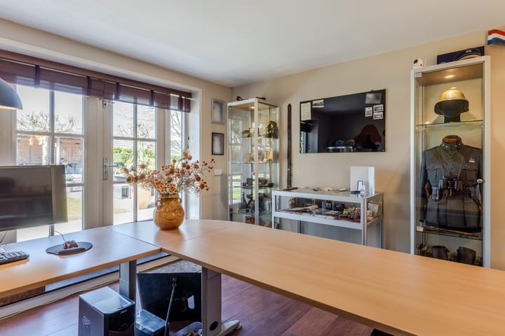 Foto 23 van Bredeweg 103