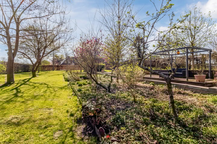 Foto 43 van Bredeweg 103