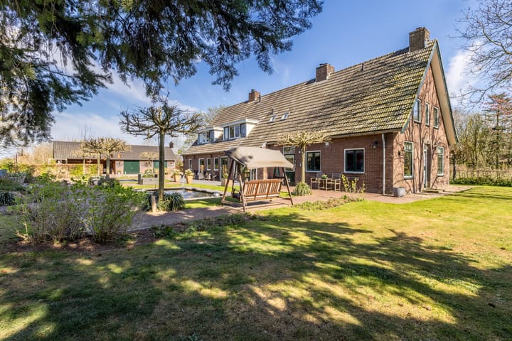 Foto 44 van Bredeweg 103