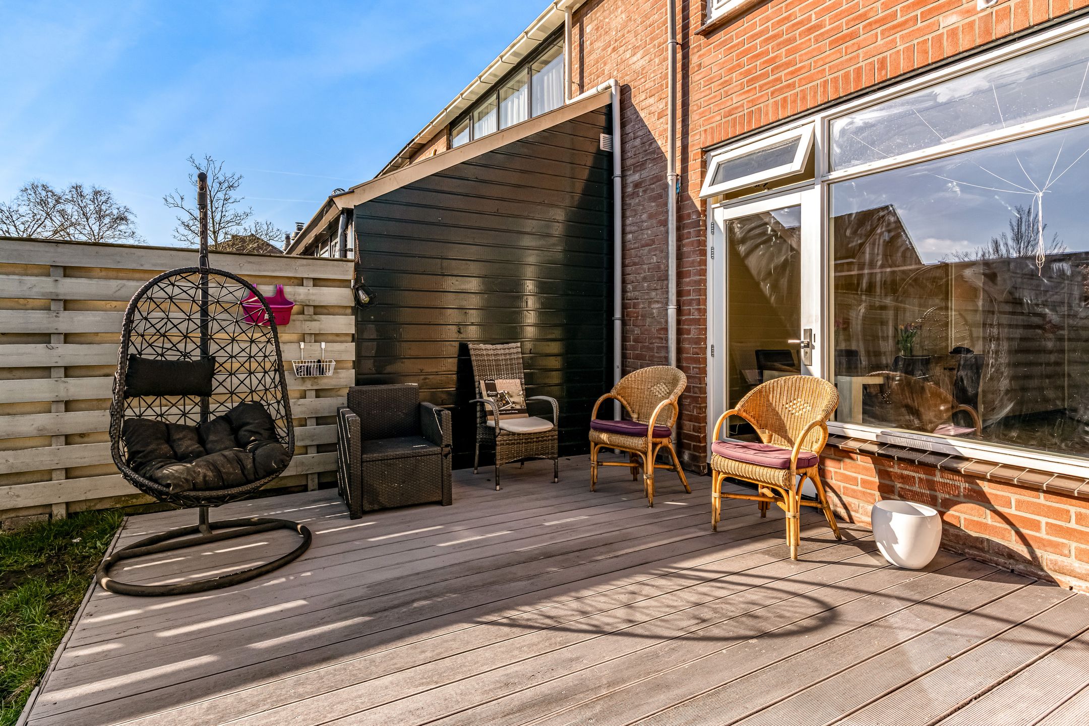 Photo 33 of Floralaan 23