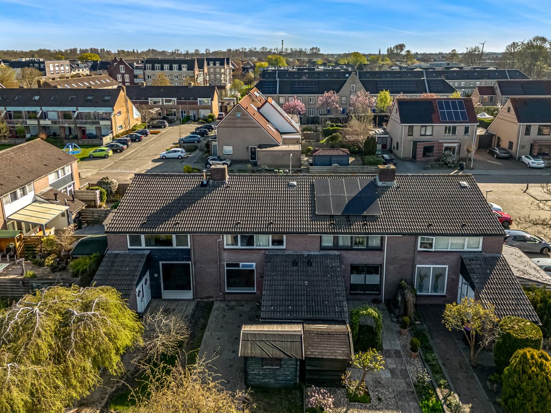 Photo 37 of Floralaan 23