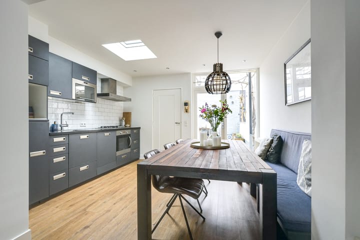 Foto 16 van Leliestraat 20