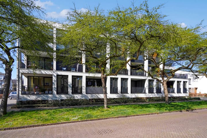 Foto 39 van Thomas a Kempisstraat 4