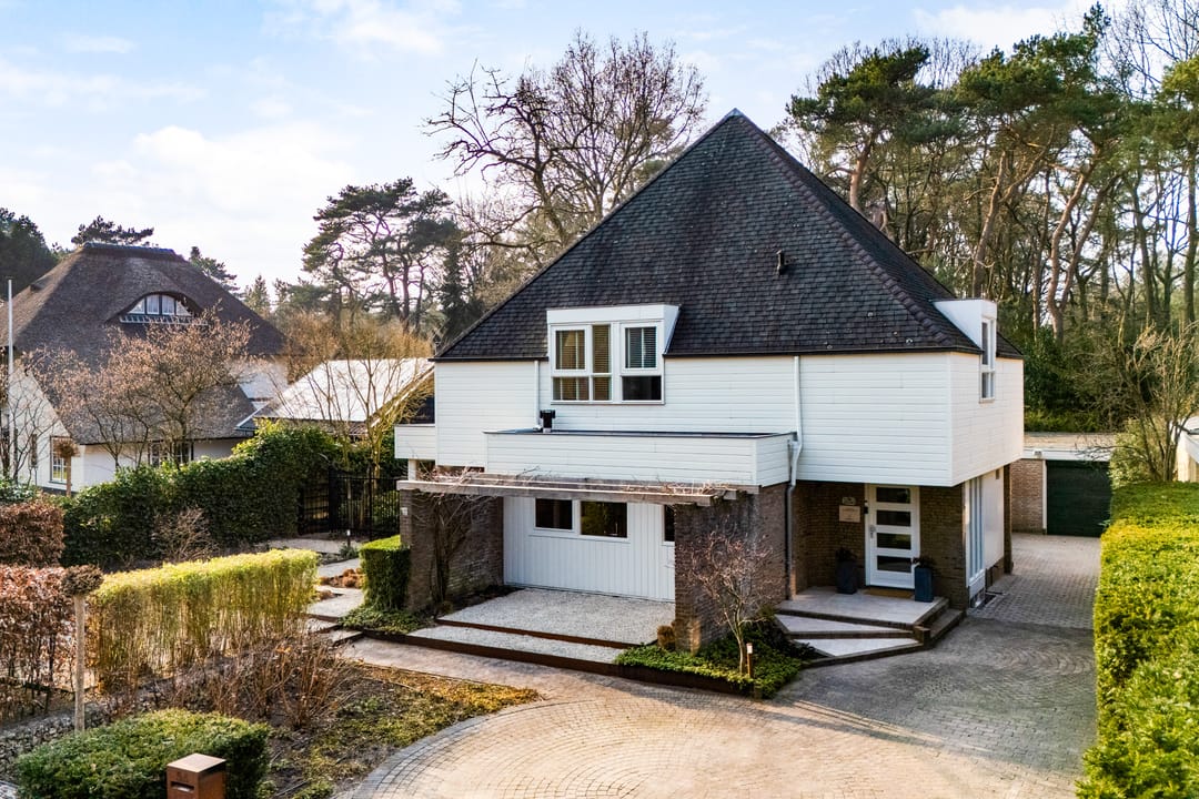 Photo 1 of Vosseveldlaan 54