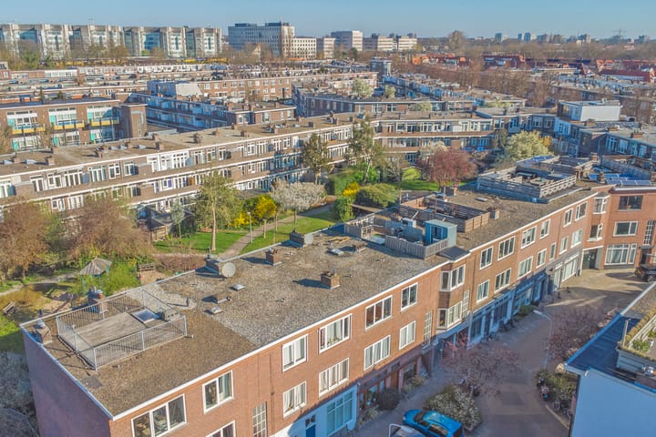 Foto 19 van van Wassenaerstraat 48