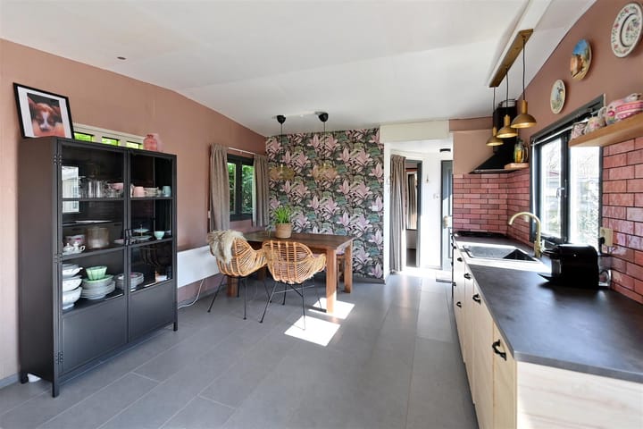 Photo 6 of Graaf Floris V weg 37-39