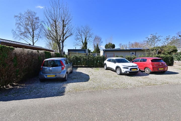 Photo 12 of Graaf Floris V weg 37-39