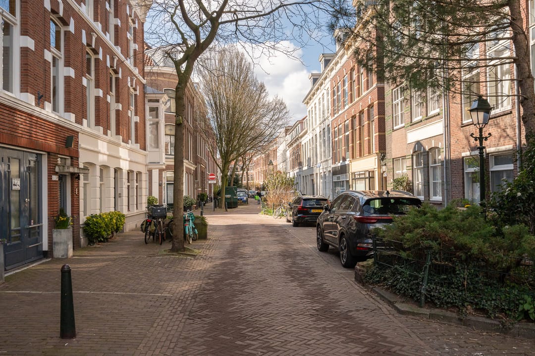 Photo 23 of Hugo de Grootstraat 17-B