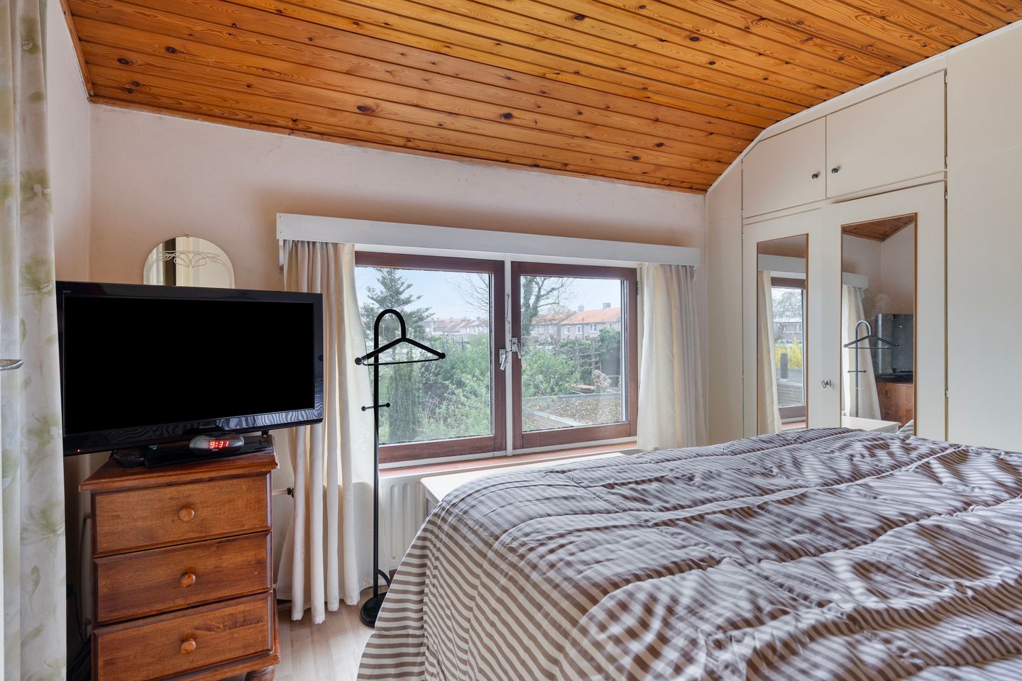 Foto 14 van Van Hogendorpplein 56