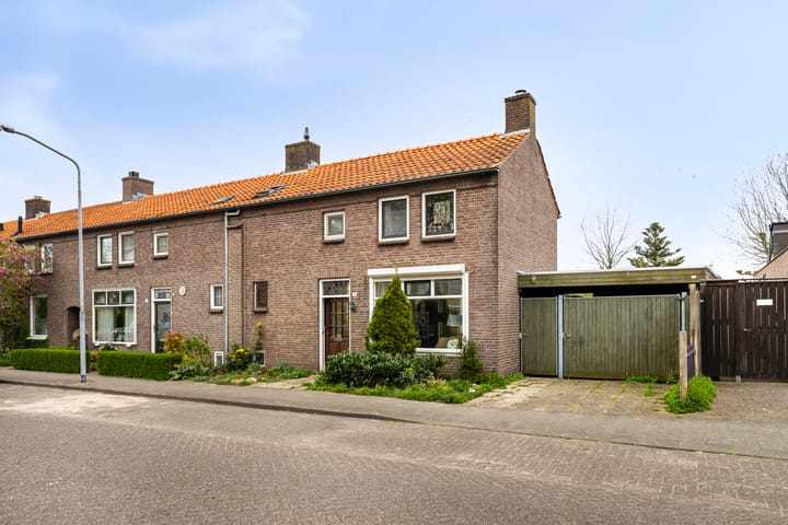 Foto 26 van Van Hogendorpplein 56