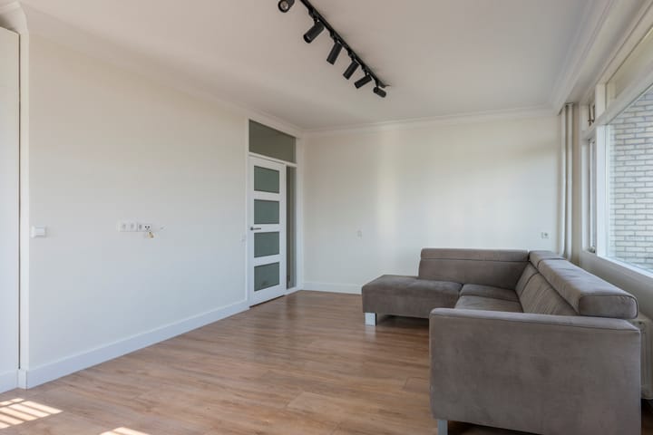 Foto 10 van Livingstonelaan 304