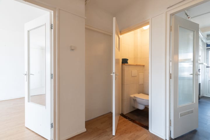 Photo 7 of Overwinningsplein 28