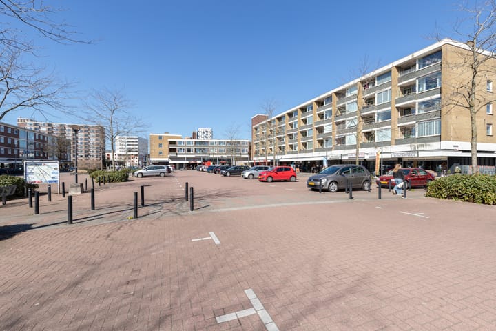 Photo 24 of Overwinningsplein 28