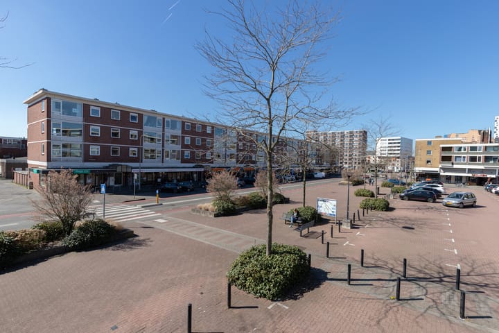 Photo 25 of Overwinningsplein 28