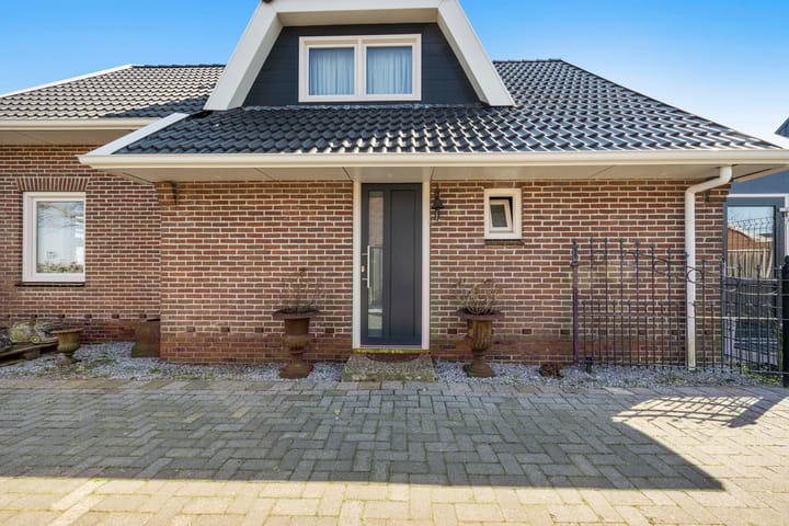 Foto 33 van Langestraat 230